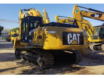حفار زحاف CATERPILLAR 329D