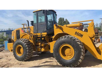 اللودر بعجل CATERPILLAR 950H