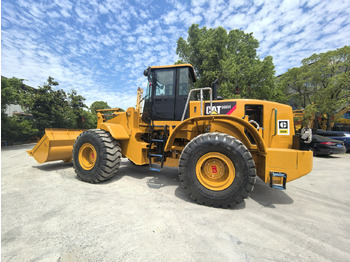 اللودر بعجل CATERPILLAR 966H