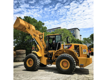 اللودر بعجل CATERPILLAR 966H