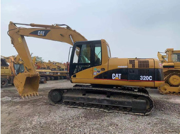 حفار زحاف CATERPILLAR 320C