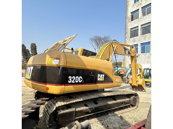 حفار زحاف CATERPILLAR 320CL