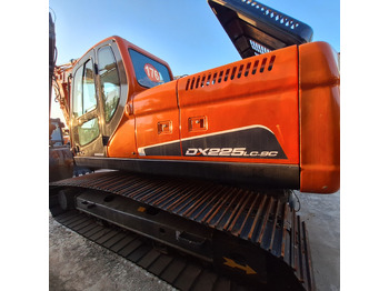 حفار زحاف DOOSAN DX225LC-9C