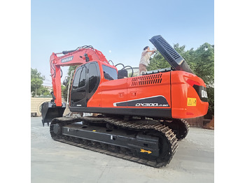 حفار زحاف DOOSAN DX300LC-9C