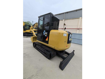 حفار زحاف Japan original 6 ton mini used caterpillar cat 306E2 excavator in Shanghai for sale: صورة 3