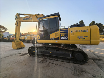 حفار زحاف KOMATSU PC220-7