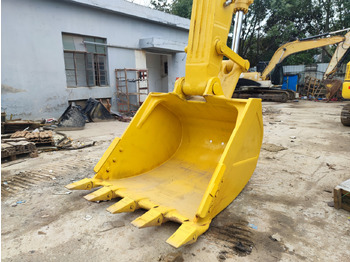 حفار زحاف KOMATSU PC400-7