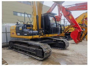 حفار زحاف CATERPILLAR 320DL