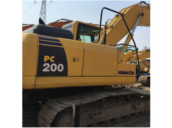 حفار زحاف KOMATSU PC200-8