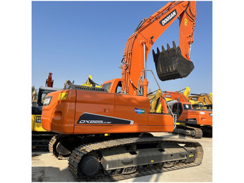 حفار زحاف DOOSAN DX225LC-9C