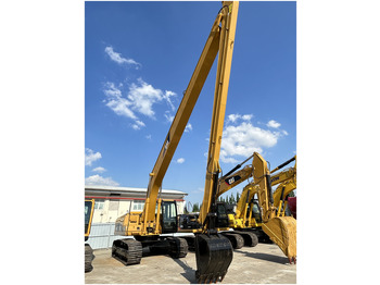 حفار زحاف CATERPILLAR 330DL