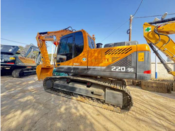 حفار زحاف good condition and high performance second hand Hyundai 220lc-9S Excavators used excavator on hot sale in shanghai yard: صورة 4