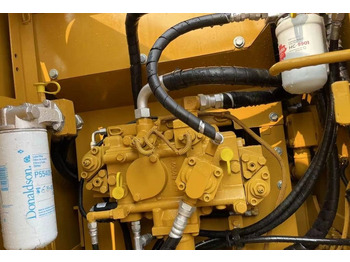 حفار زحاف CAT 315 D: صورة 2