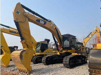 حفار زحاف CATERPILLAR 340