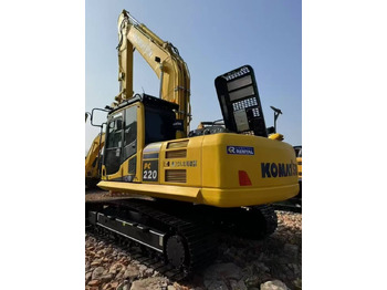 حفار زحاف KOMATSU PC220-8