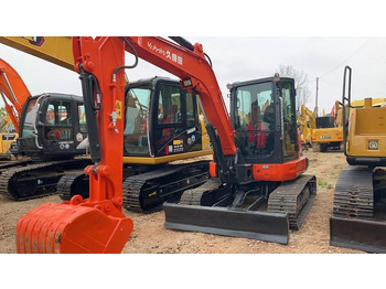 حفار زحاف KUBOTA