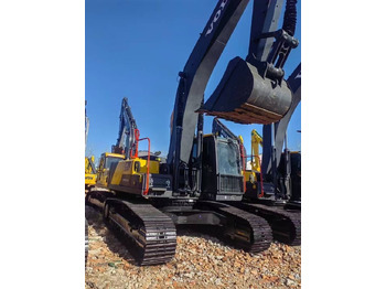 حفار زحاف VOLVO EC290