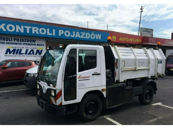 شاحنة النفايات UNIMOG
