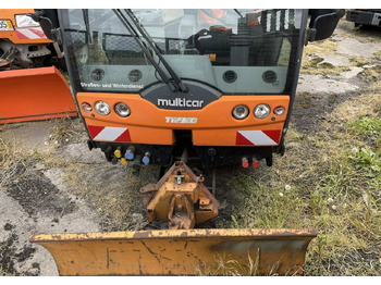 شاحنة قلاب MULTICAR