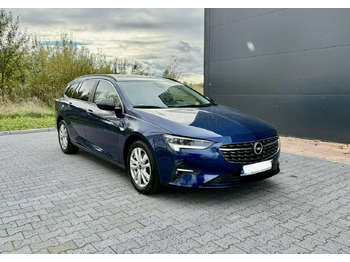 سيارة ستيشن OPEL