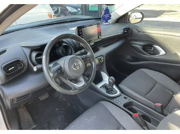 هاتشباك TOYOTA