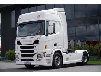 وحدة جر SCANIA R 450