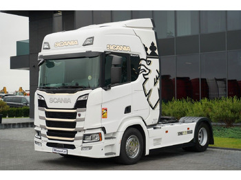 وحدة جر SCANIA R 450