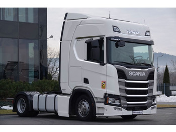 وحدة جر SCANIA R 450