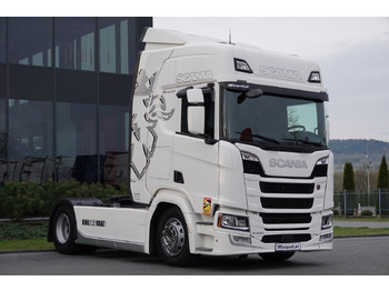 وحدة جر SCANIA R 450