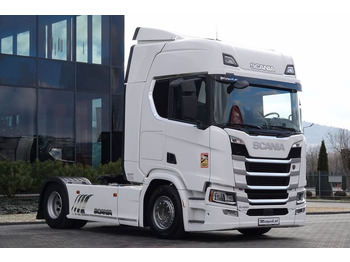 وحدة جر SCANIA R 450