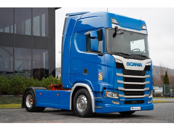 وحدة جر SCANIA S 500