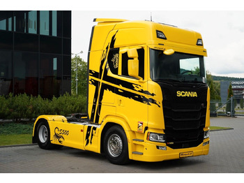 وحدة جر SCANIA S 500