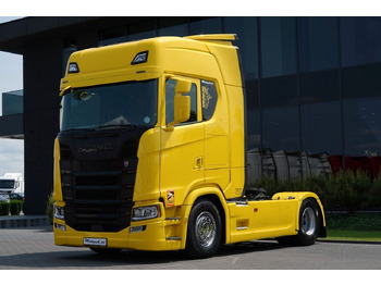 وحدة جر SCANIA S 500