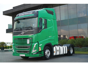 وحدة جر VOLVO FH 500