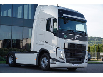 وحدة جر VOLVO FH 500