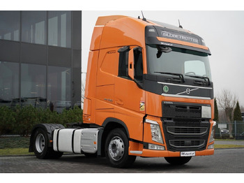 وحدة جر VOLVO FH 500