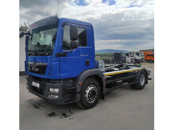 شاحنة ذات خطاف MAN TGM 18.340 urządzenie hakowe AXOR: صورة 2