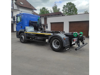 شاحنة ذات خطاف MAN TGM 18.340 urządzenie hakowe AXOR: صورة 3