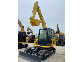 حفارة مُصَّغرة Komatsu 70-8: صورة 4