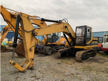 حفار زحاف CATERPILLAR 320