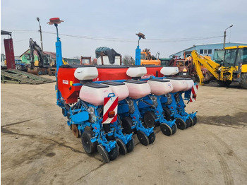 آلة نثر البذور الدقيقة MONOSEM