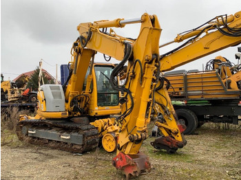 حفار زحاف NEW HOLLAND