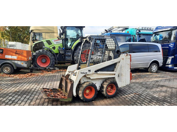 شيول صغير BOBCAT