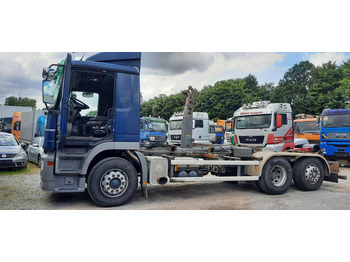 شاحنة ذات خطاف Mercedes-Benz 2641K 6x2 Abroller M-Haus Klima: صورة 3