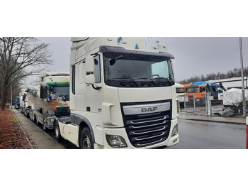 وحدة جر DAF XF 106 460