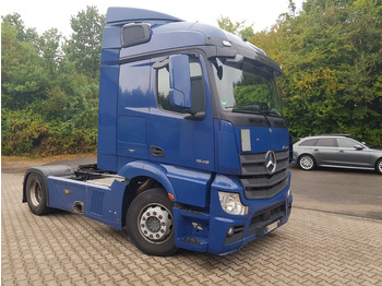 وحدة جر MERCEDES-BENZ Actros 1845