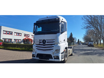 وحدة جر MERCEDES-BENZ Actros 1845