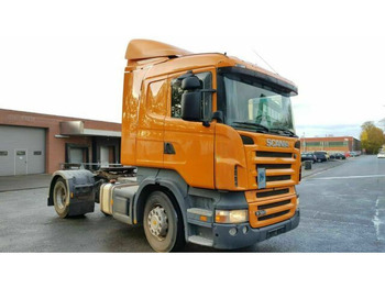 وحدة جر SCANIA P 360