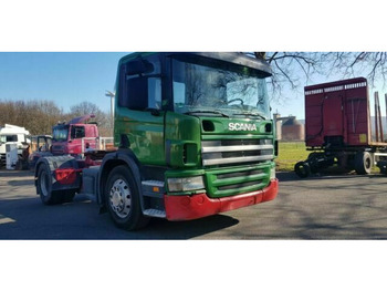 وحدة جر SCANIA P 380