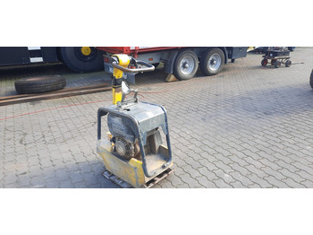 لوحة اهتزازية WACKER